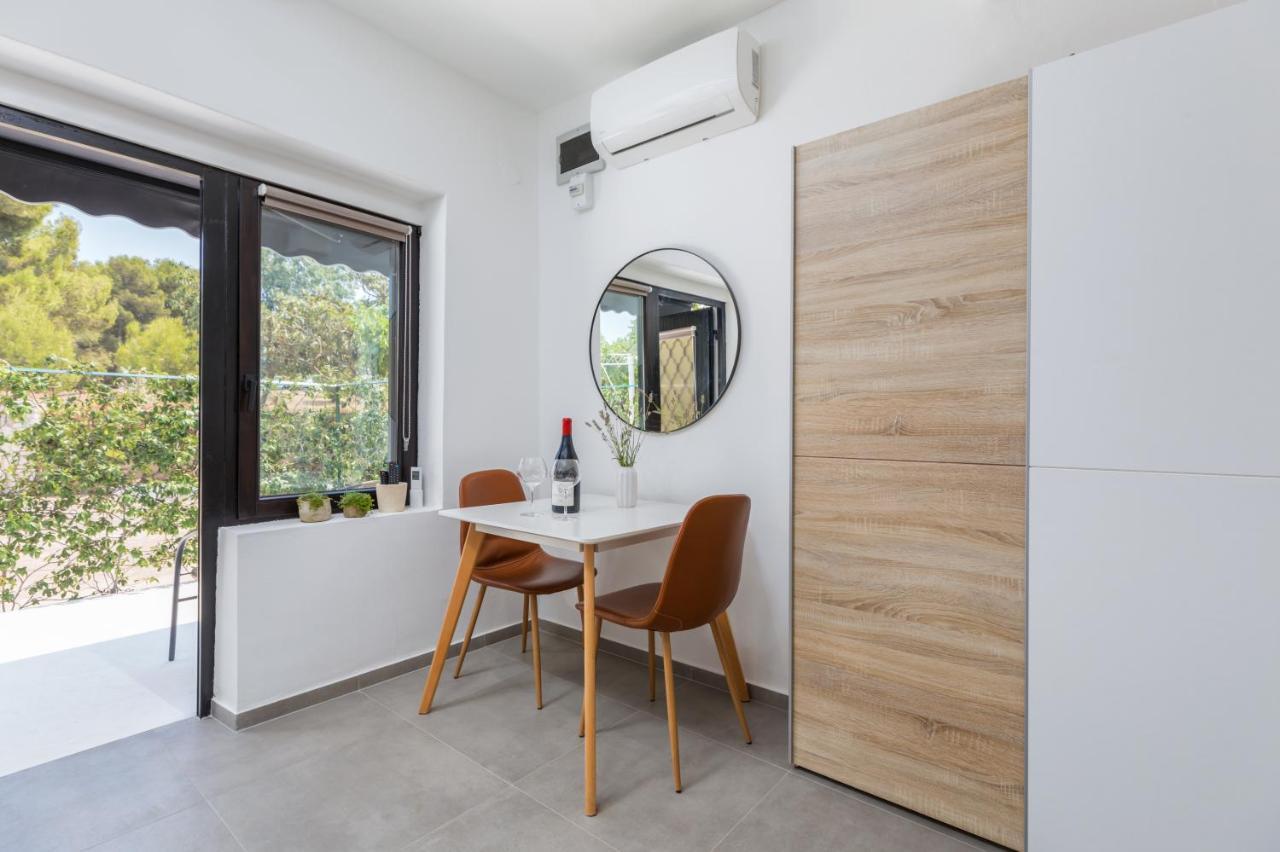 3 Minutes From The Beach: Lovely Studio Apartment PUY Exterior foto