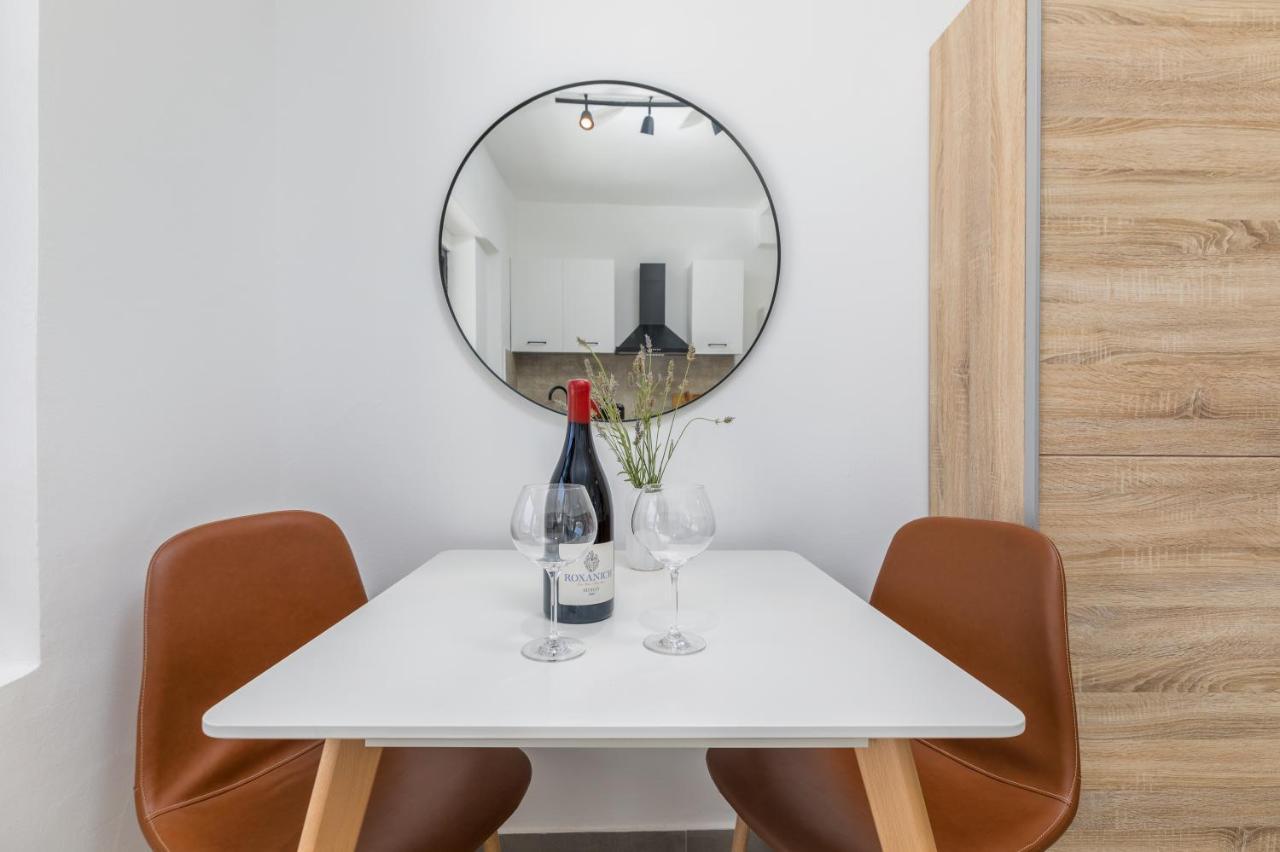 3 Minutes From The Beach: Lovely Studio Apartment PUY Exterior foto